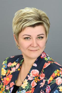 Попова Юлия Валериевна