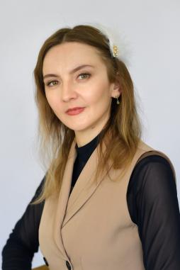 Жукова Ирина Дмитриевна